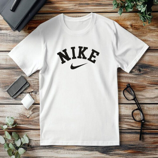 NIKE V2 T-SHIRT 2026